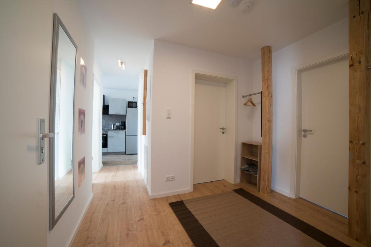 Schoene Grosse Ferienwohnung 79M2 Und 2 Baeder, Zentrumnah, 2Og Erfurt Ngoại thất bức ảnh