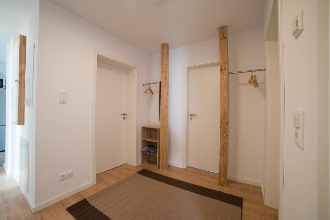 Schoene Grosse Ferienwohnung 79M2 Und 2 Baeder, Zentrumnah, 2Og Erfurt Ngoại thất bức ảnh