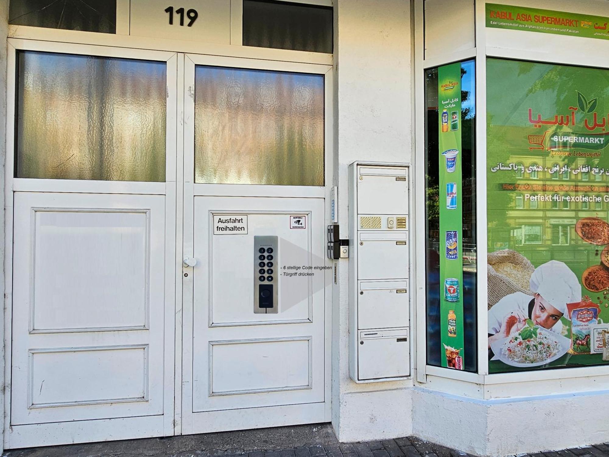 Schoene Grosse Ferienwohnung 79M2 Und 2 Baeder, Zentrumnah, 2Og Erfurt Ngoại thất bức ảnh